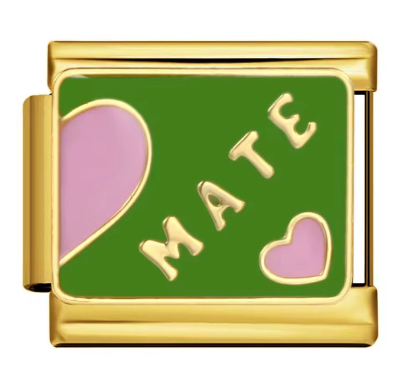 Couple charm: Mate